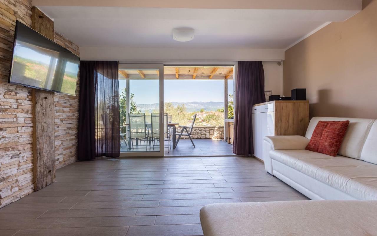 Apartment Trava Klimno Zewnętrze zdjęcie