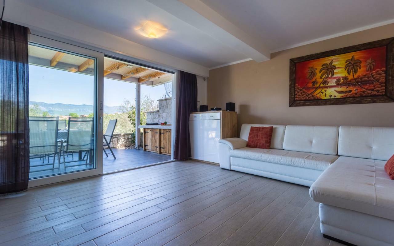 Apartment Trava Klimno Zewnętrze zdjęcie