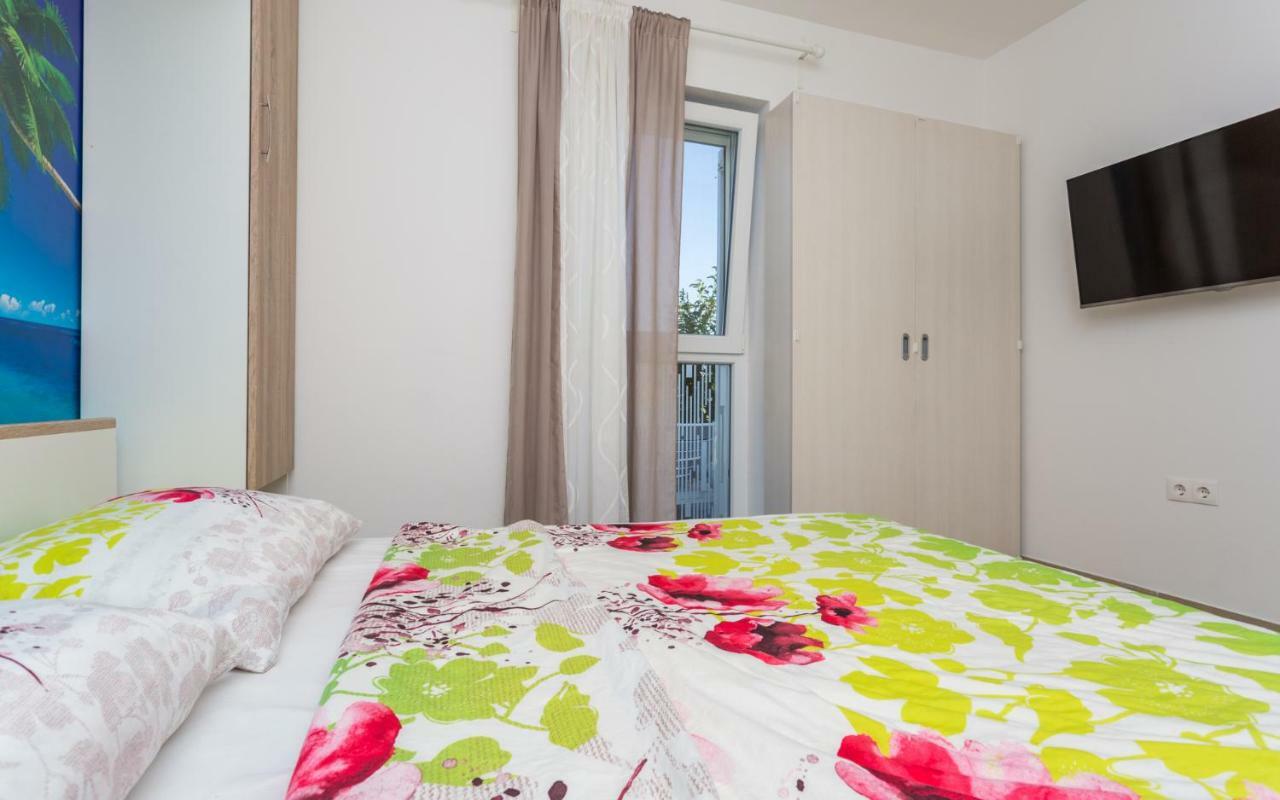 Apartment Trava Klimno Zewnętrze zdjęcie